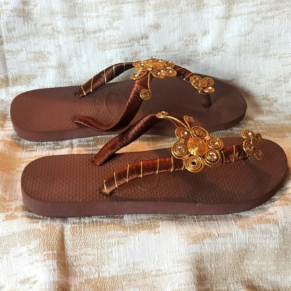 Womans Havaianas Polygon Style SW Flip Flops Brown Sz 7 - Picture 3 of 7